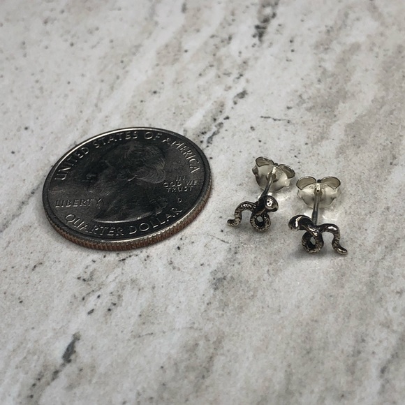 925 Sterling Silver Cobra Snake Earrings - Picture 16 of 16